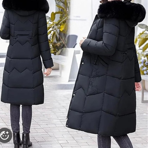 Vera Wang Jackets & Blazers - Vera Wang Black Puffer Coat with Removable Faux Fur Collar Brocade pattern Sz L